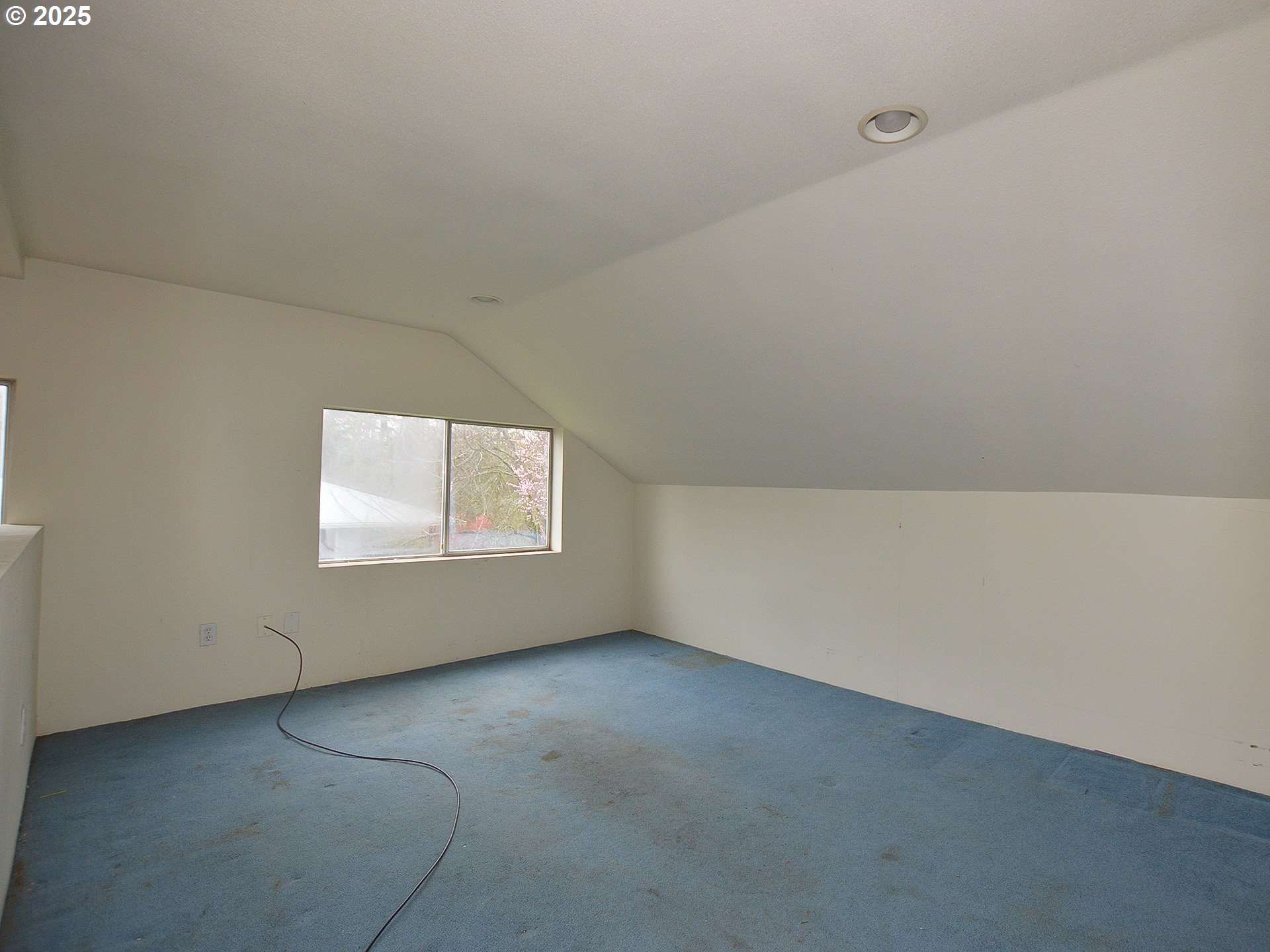 Fairview, Oregon 97024, United States, 1 Bedroom Bedrooms, ,2 BathroomsBathrooms,Residential,Active,68695