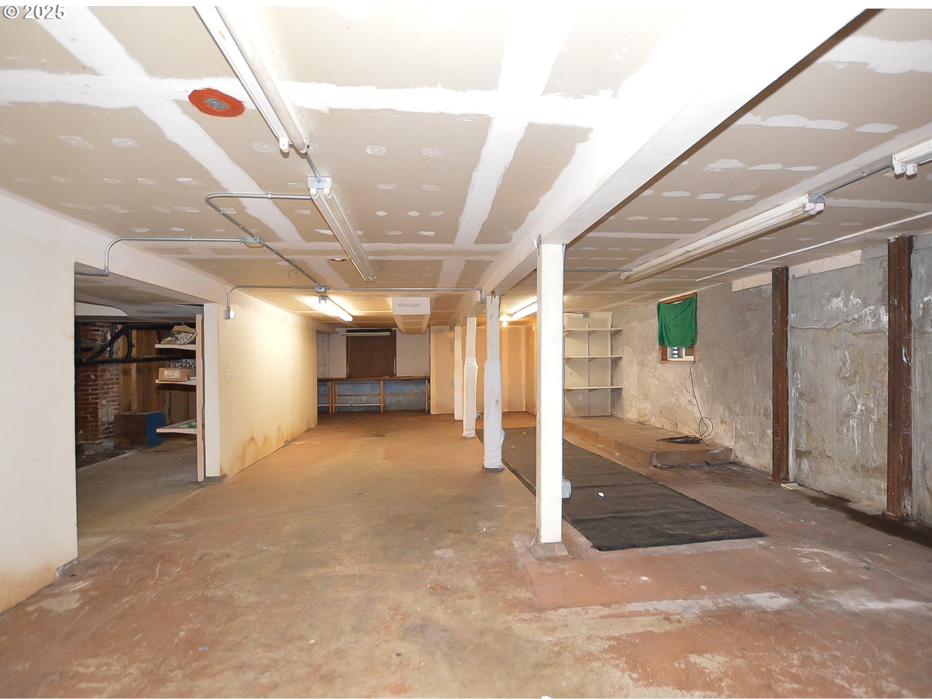 Fairview, Oregon 97024, United States, 1 Bedroom Bedrooms, ,2 BathroomsBathrooms,Residential,Active,68695