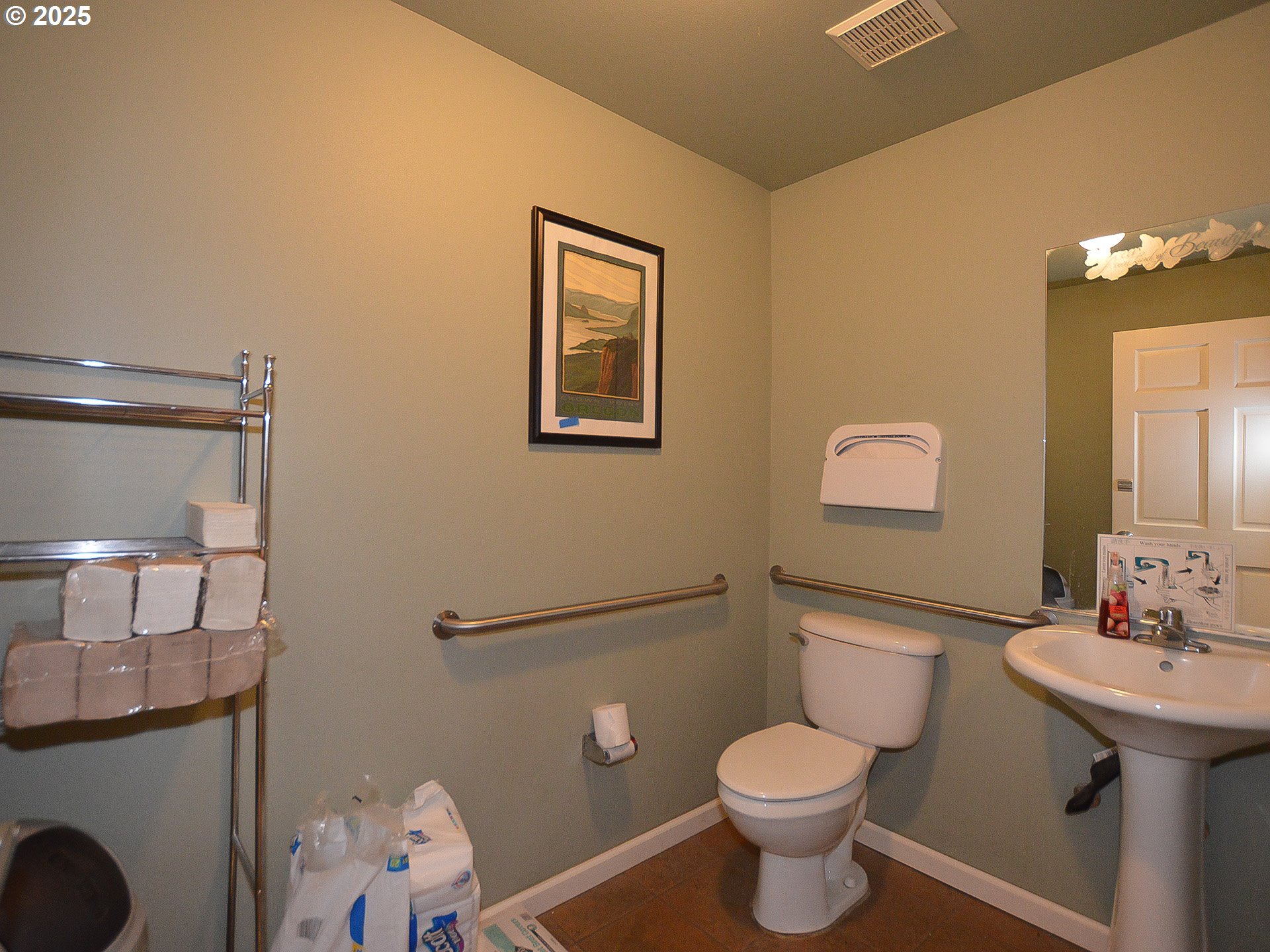 Fairview, Oregon 97024, United States, 1 Bedroom Bedrooms, ,2 BathroomsBathrooms,Residential,Active,68695