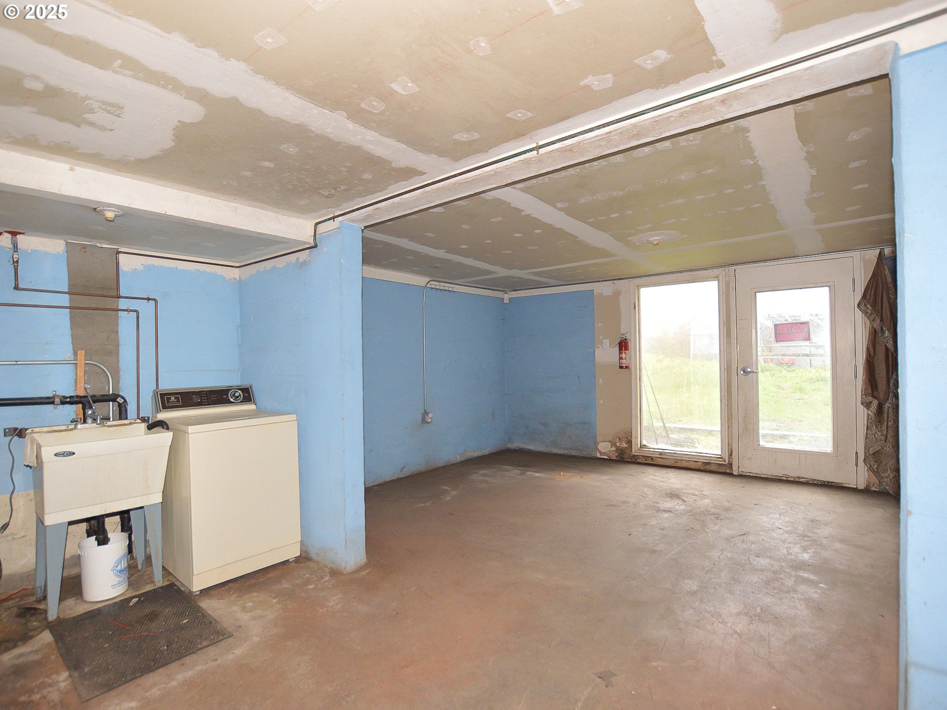 Fairview, Oregon 97024, United States, 1 Bedroom Bedrooms, ,2 BathroomsBathrooms,Residential,Active,68695