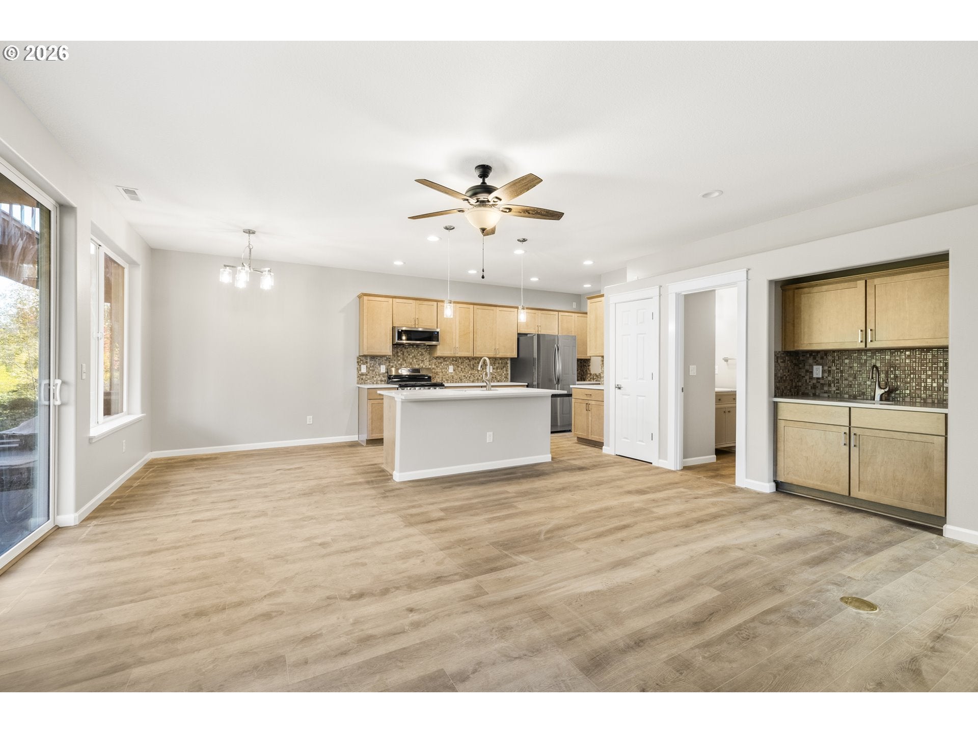 21843 NE HEARTWOOD CIR