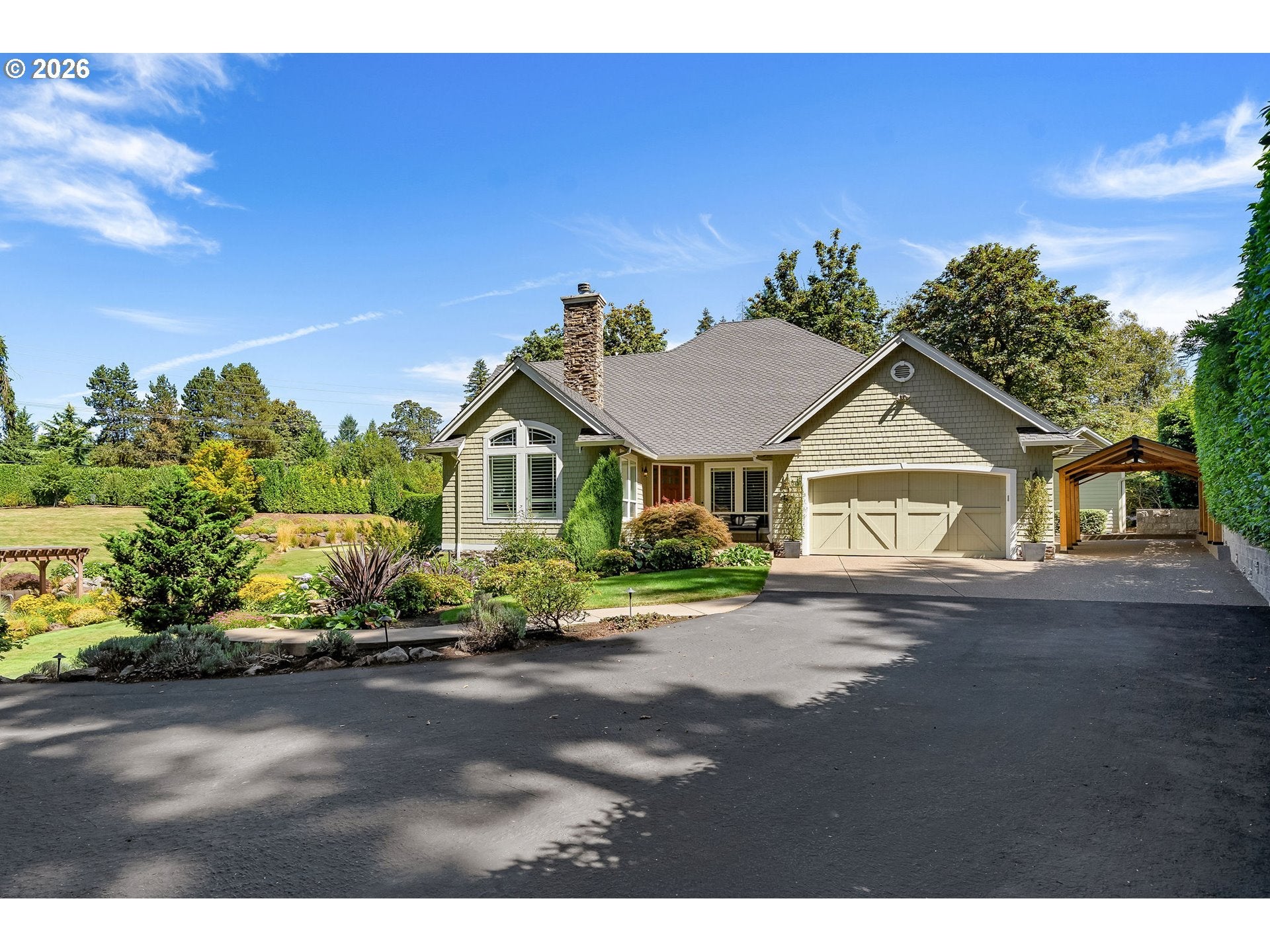 710 ROSEMONT RD