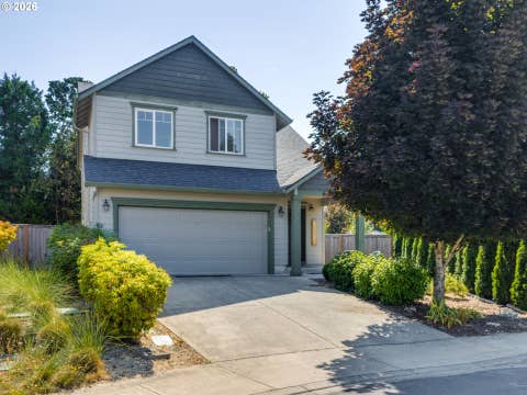 Photo of 697 SE Millright Ct, McMinnville, OR 97128 (MLS # 251550877)