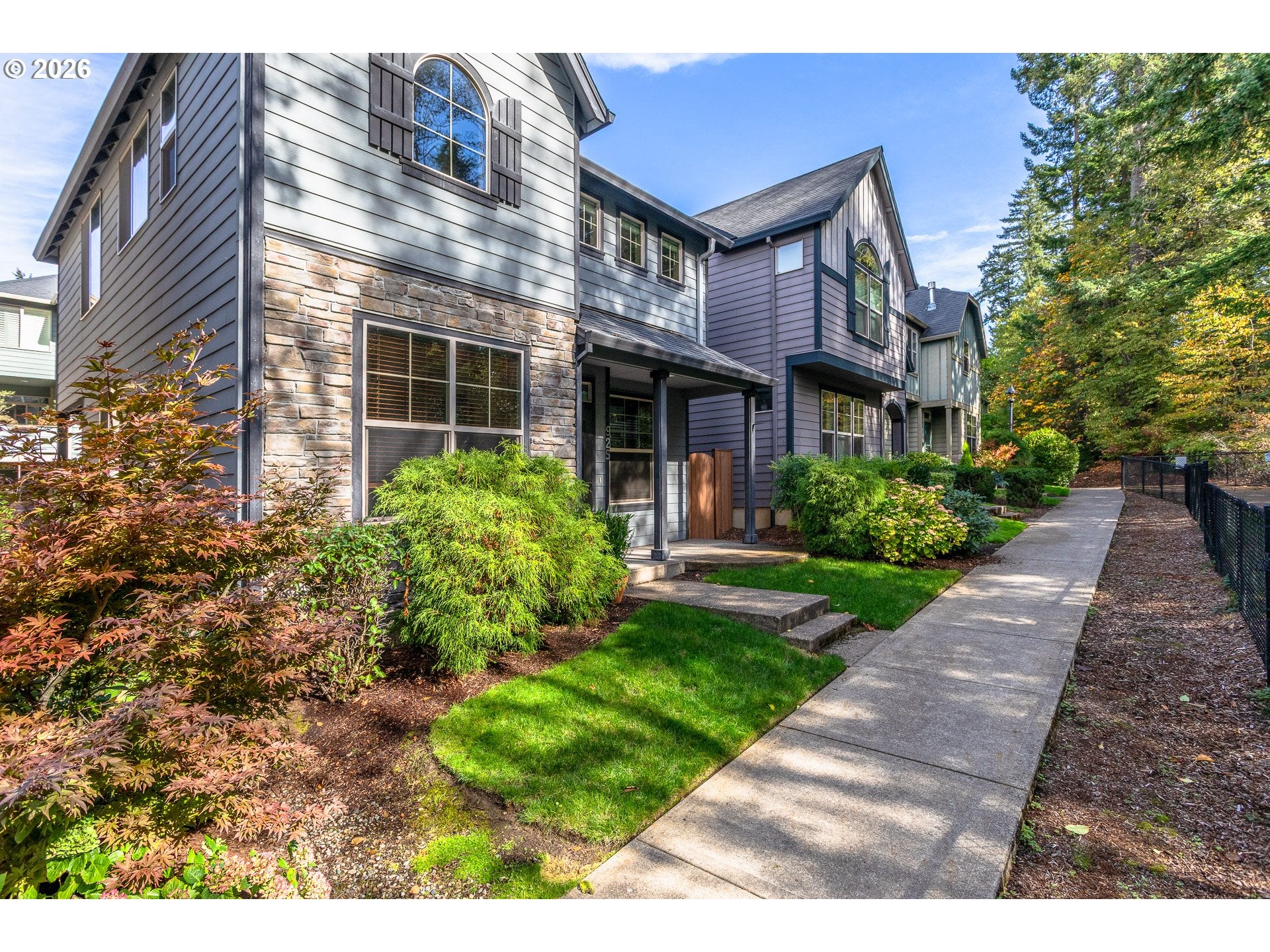 925 SW MOZART TER
