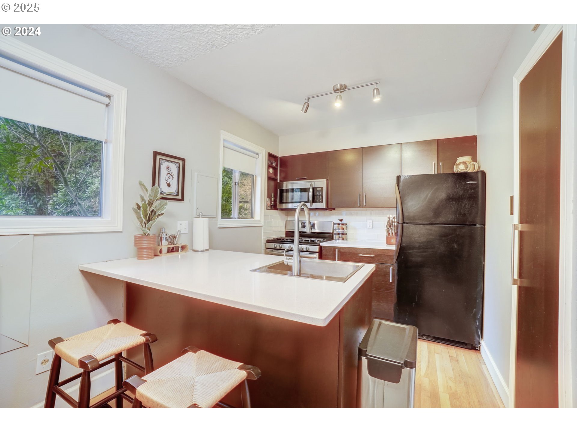 839 SW BROADWAY DR #71