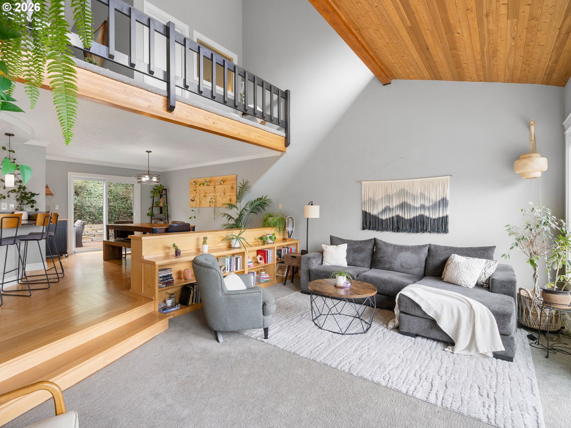 3444 SE ALDERCREST RD