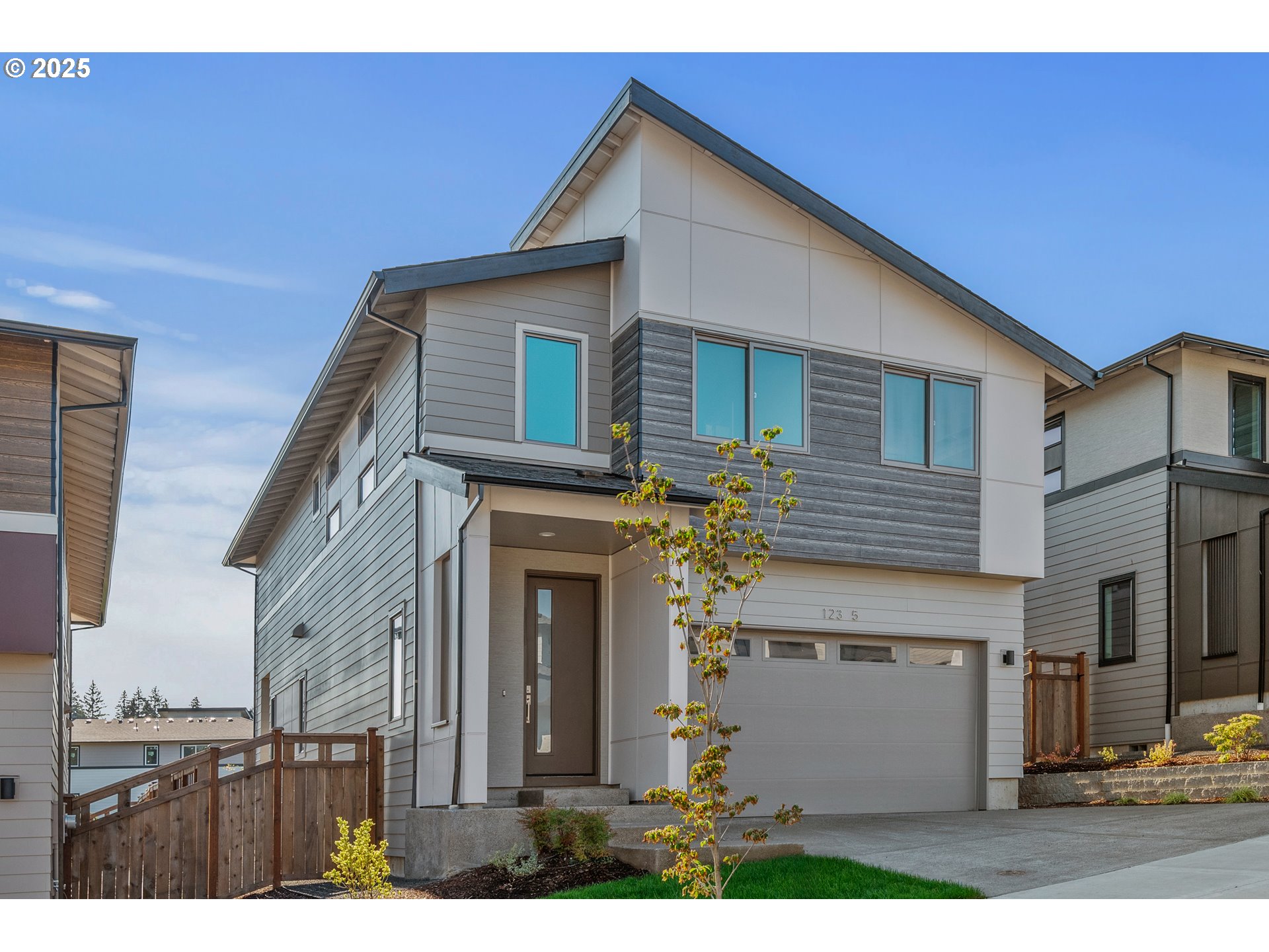 12335 SE FALLING RAIN WAY