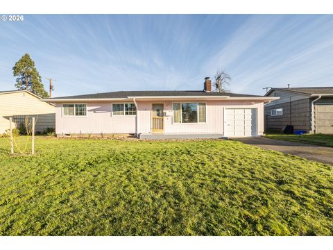 1168 PLEASANT ST Springfield OR 97477