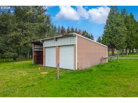 A home in Estacada