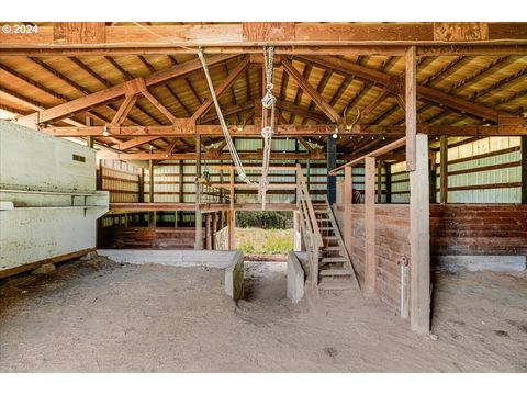 A home in Estacada