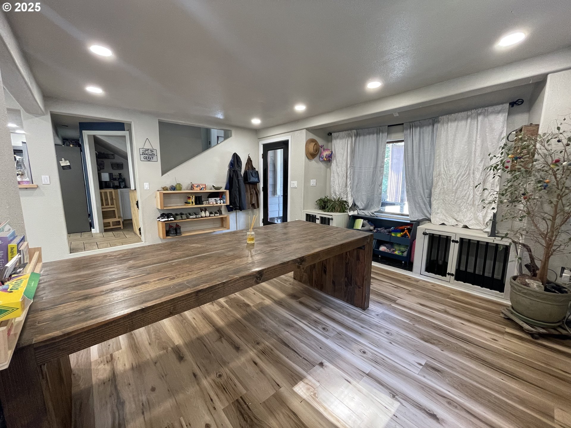 53621 WEEKLY CREEK RD