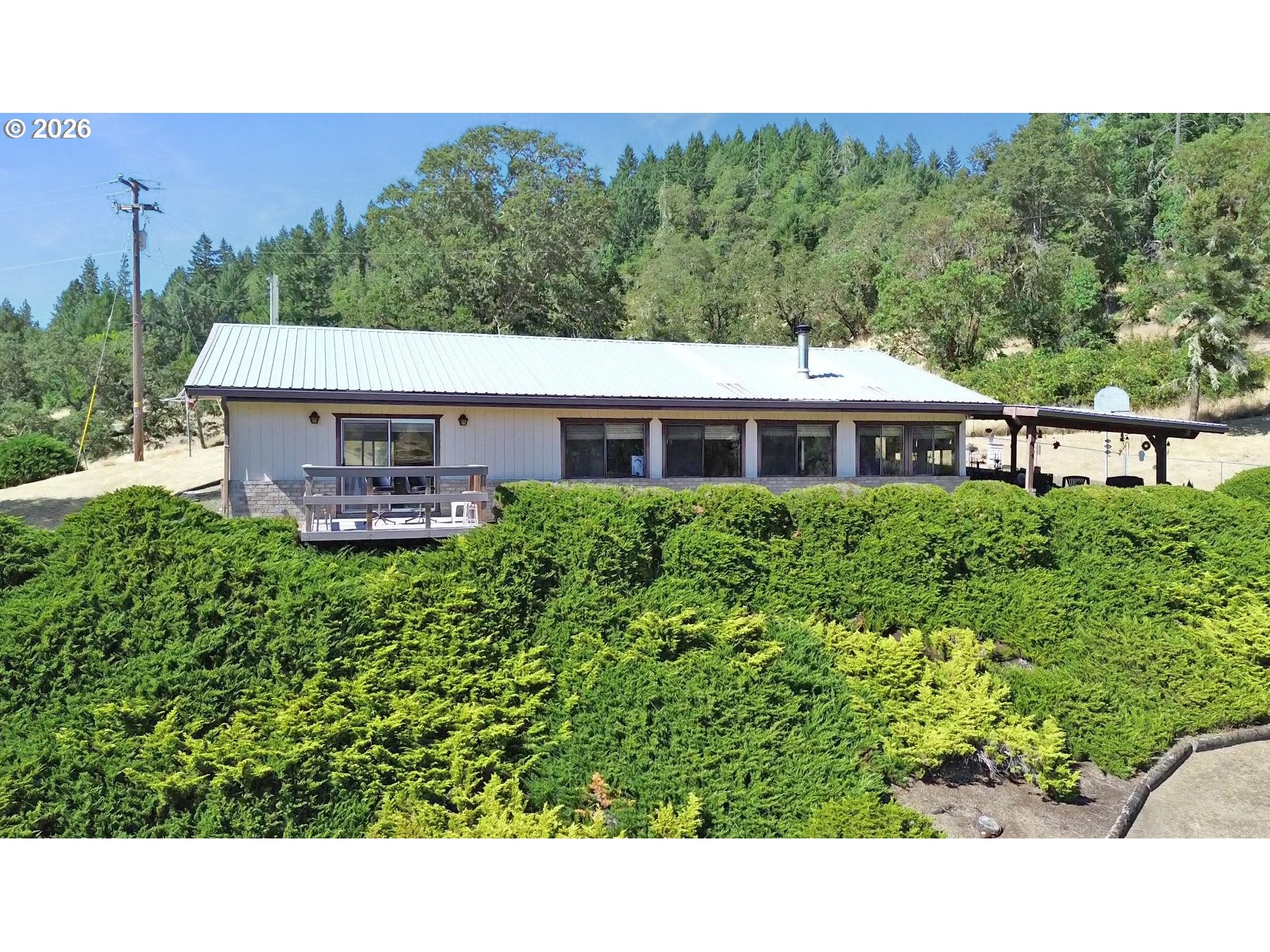 141 MOUNTAINSPRING LN