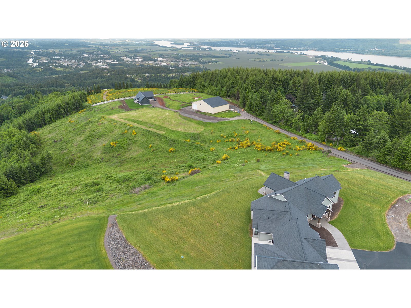 240 Hood View DR