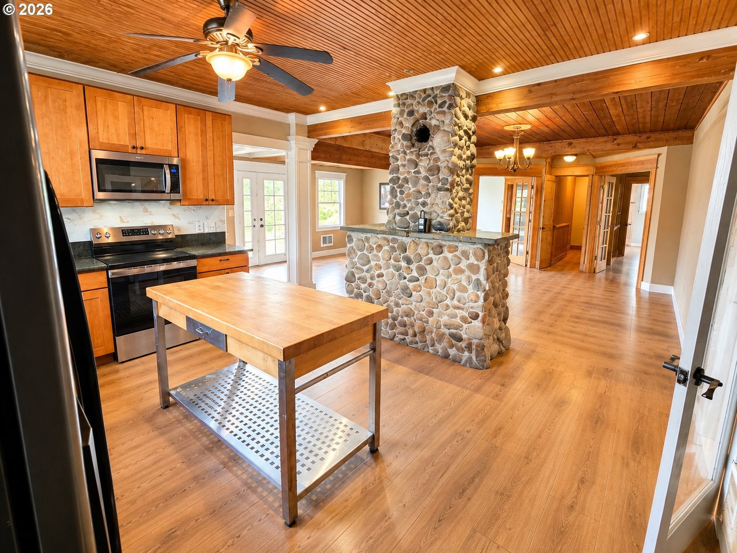 39399 SW LAURELWOOD RD