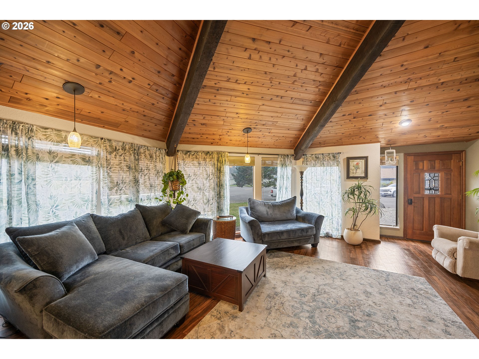 1205 NW LITTLEWOOD CT