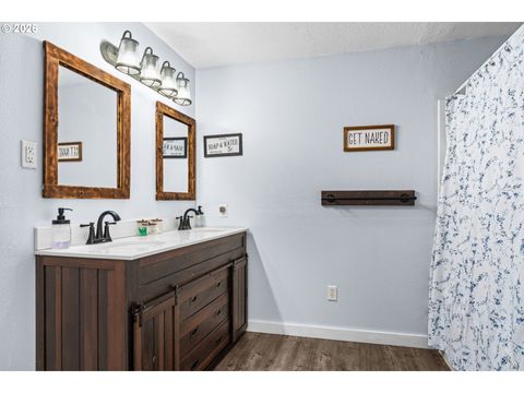 Tiny photo for 31510 Camas Swale Rd, Creswell, OR 97426 (MLS # 444862577)