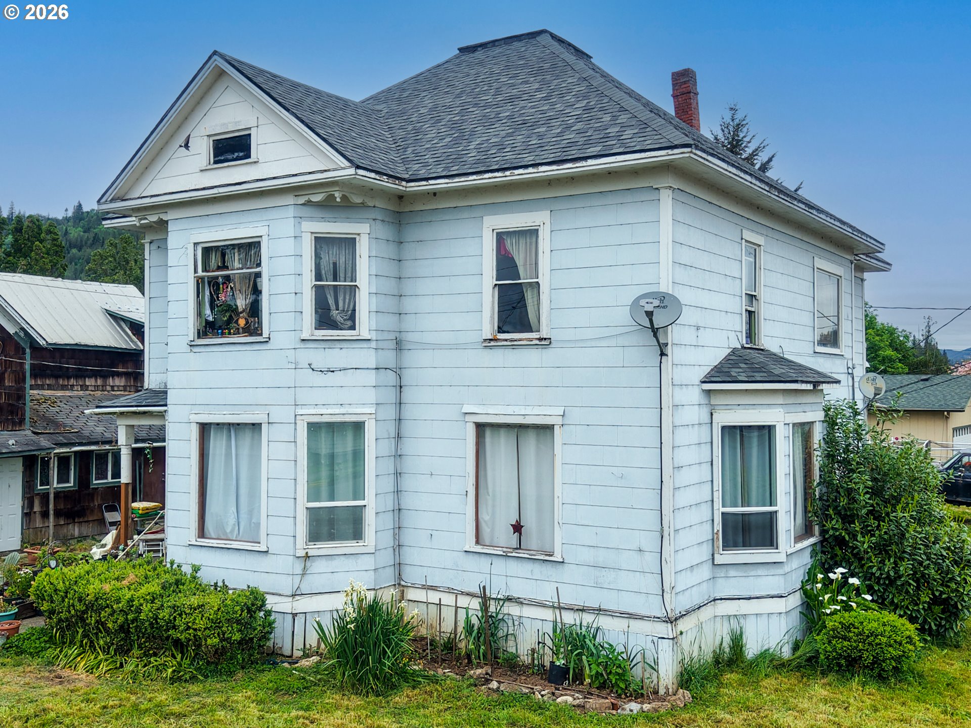 131 ASH ST