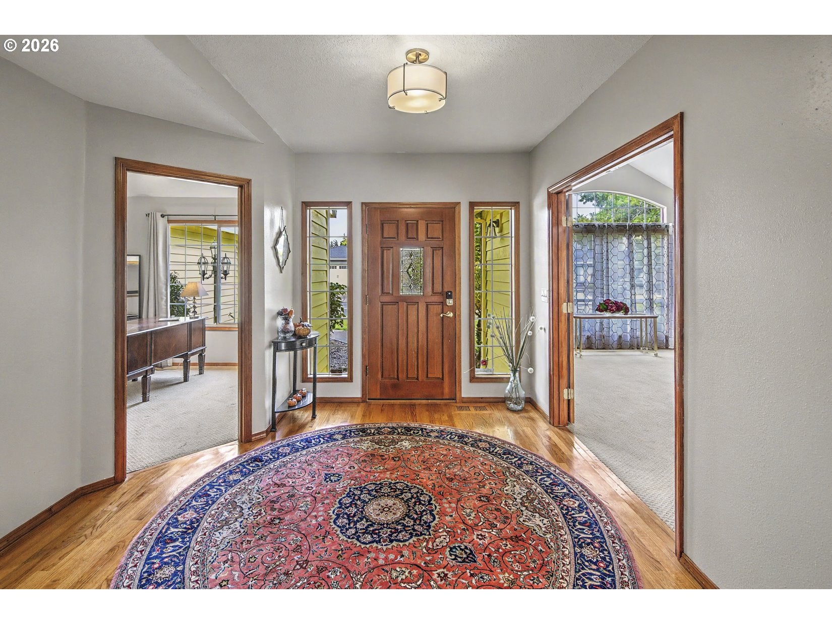 672 NE VALARIE CT
