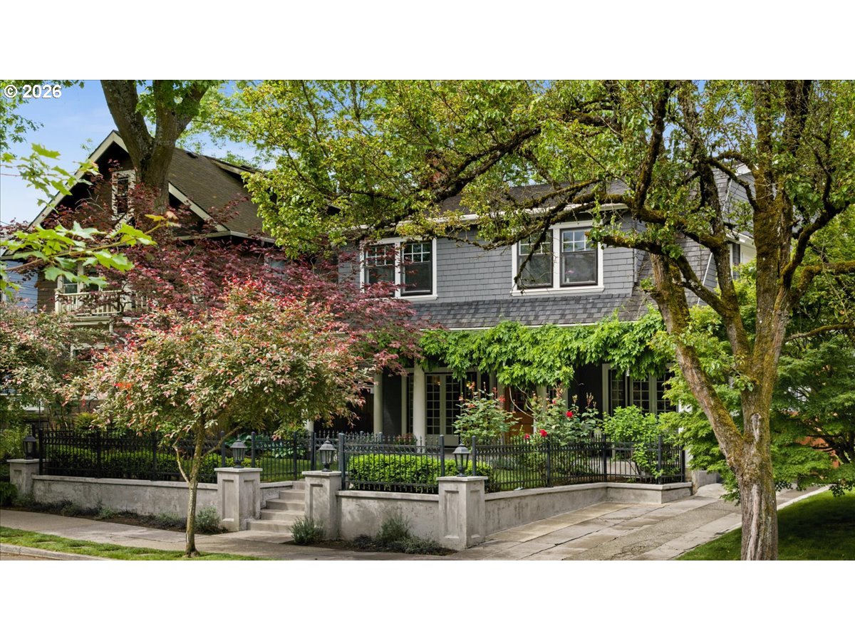 2815 NE 15TH AVE