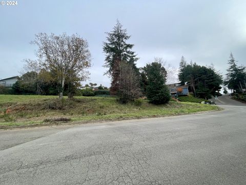 7th RD Coos Bay OR 97420