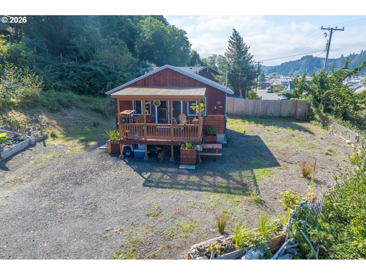 442 ELM AVE