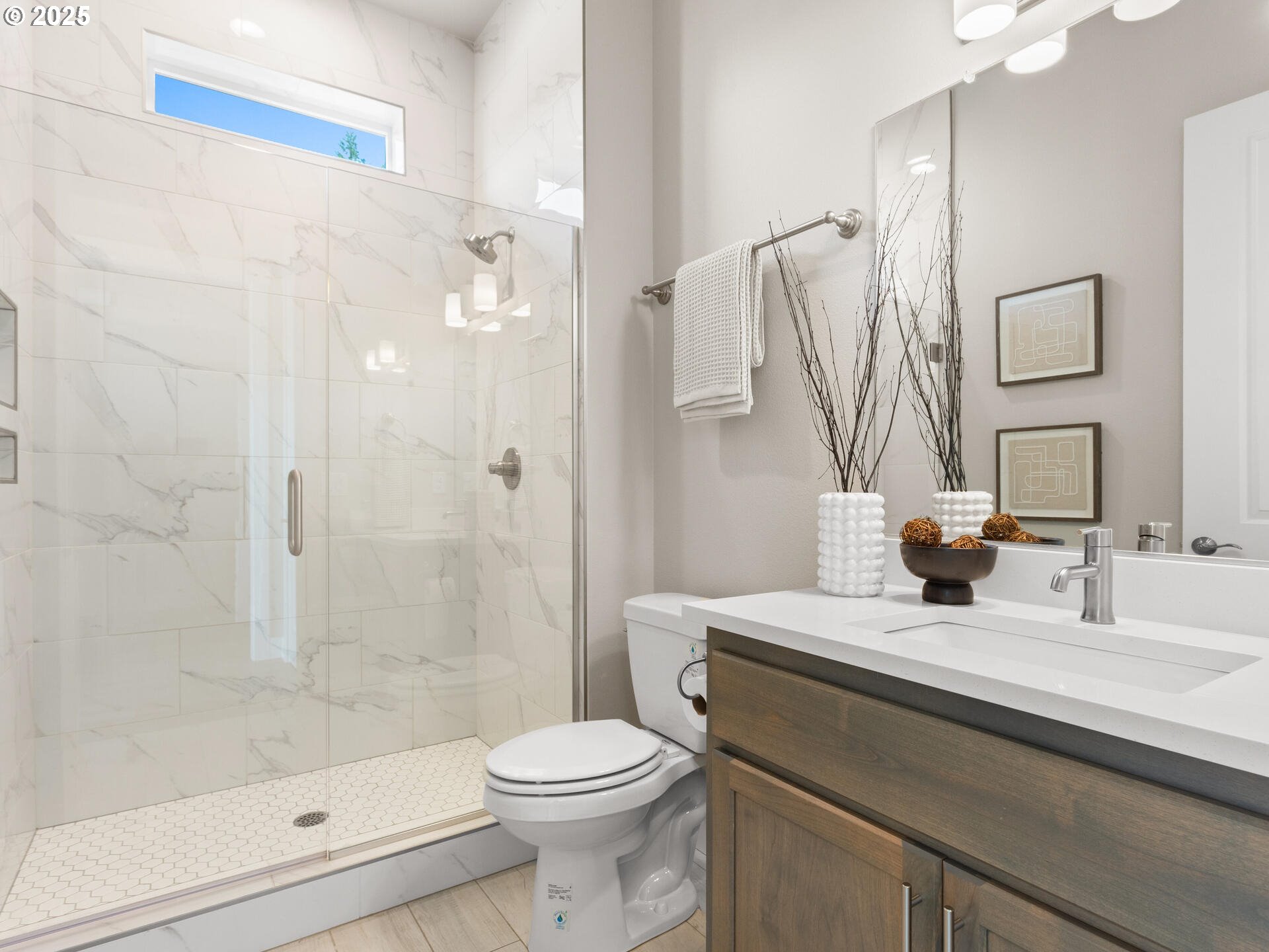 Brush Prairie, Washington 98606, United States, 3 Bedrooms Bedrooms, ,3 BathroomsBathrooms,Residential,Pending,204802