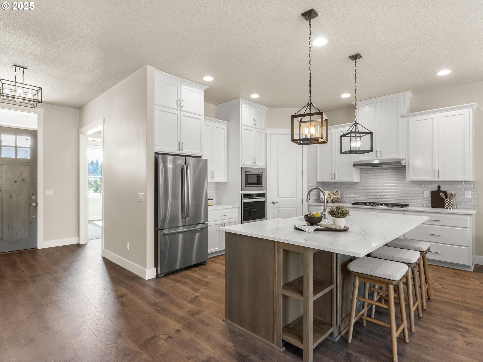 Brush Prairie, Washington 98606, United States, 3 Bedrooms Bedrooms, ,3 BathroomsBathrooms,Residential,Pending,204802