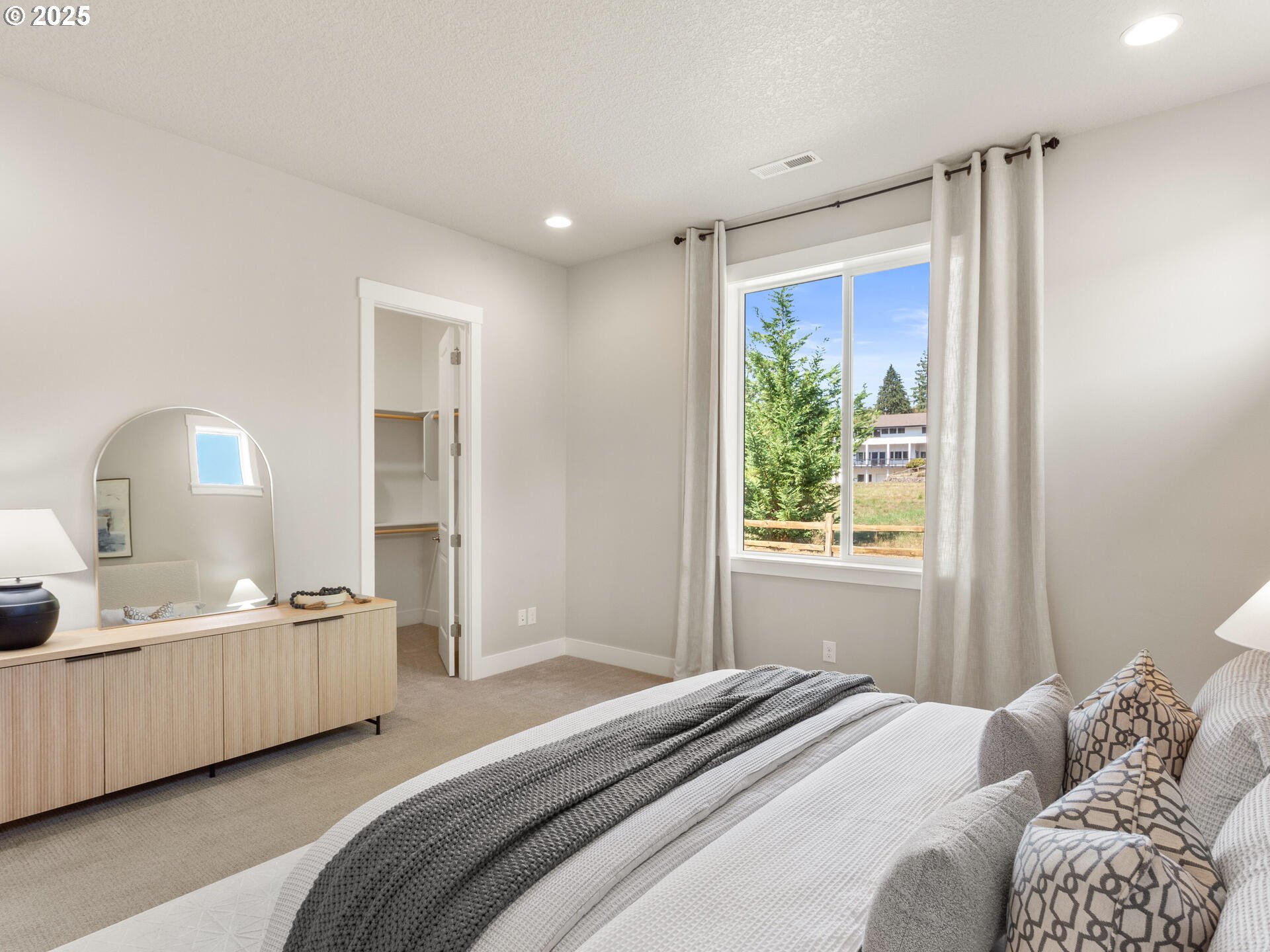 Brush Prairie, Washington 98606, United States, 3 Bedrooms Bedrooms, ,3 BathroomsBathrooms,Residential,Pending,204802