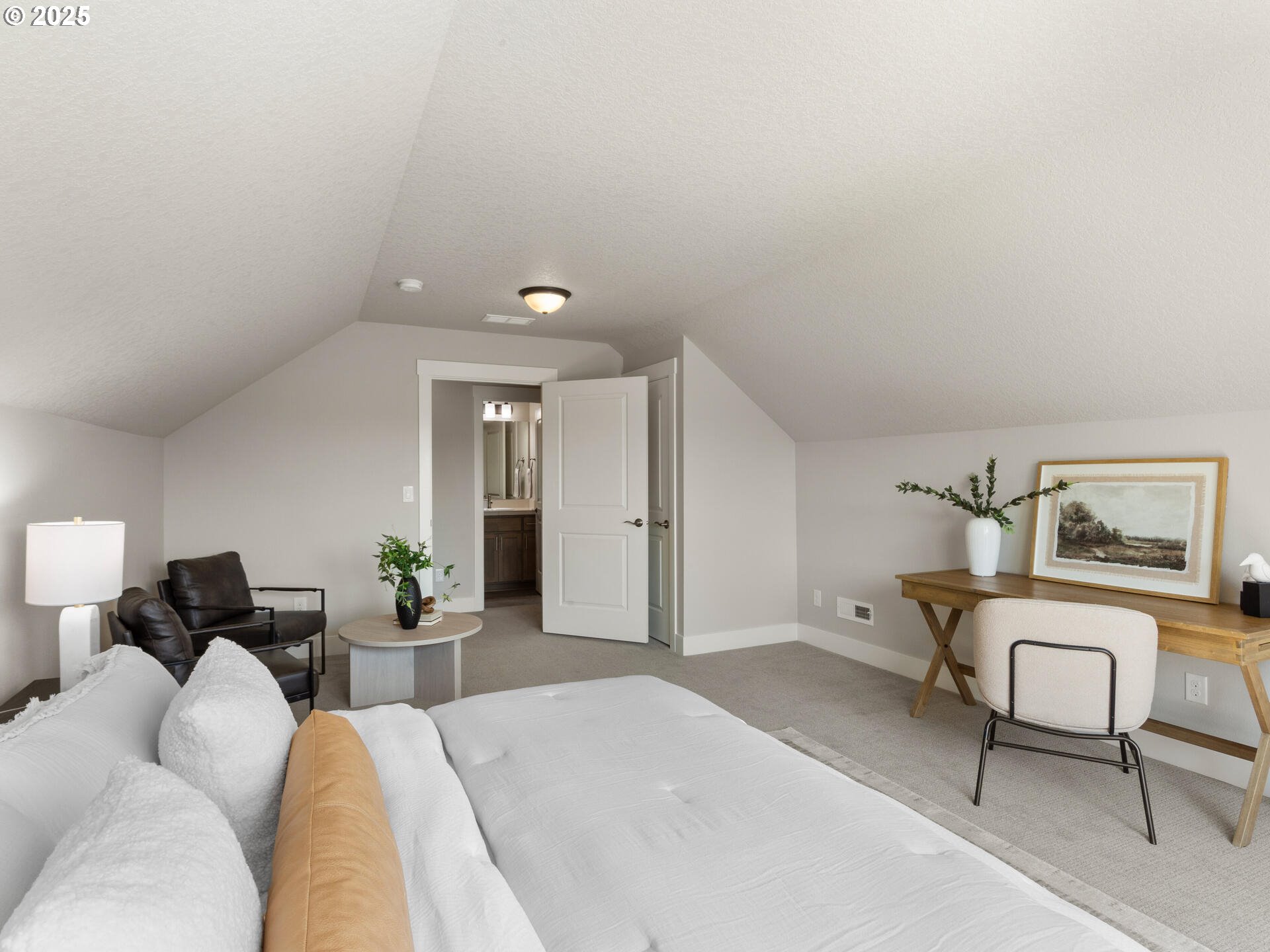 Brush Prairie, Washington 98606, United States, 3 Bedrooms Bedrooms, ,3 BathroomsBathrooms,Residential,Pending,204802