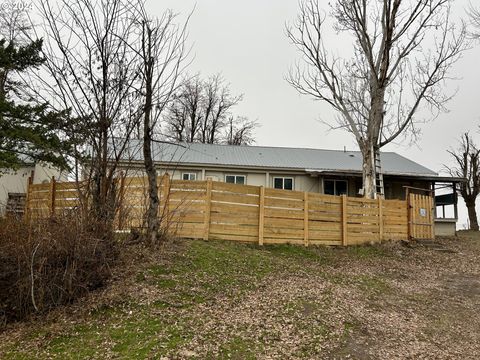 A home in Centerville