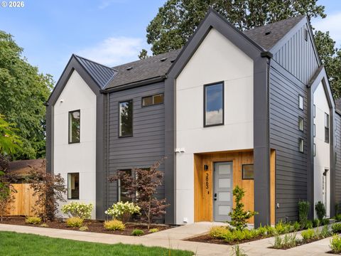 3855 N Willis BLVD 6 Portland OR 97217