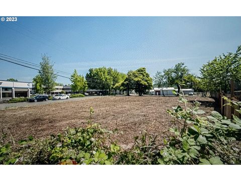 15005 SE 91ST AVE Clackamas OR 97015