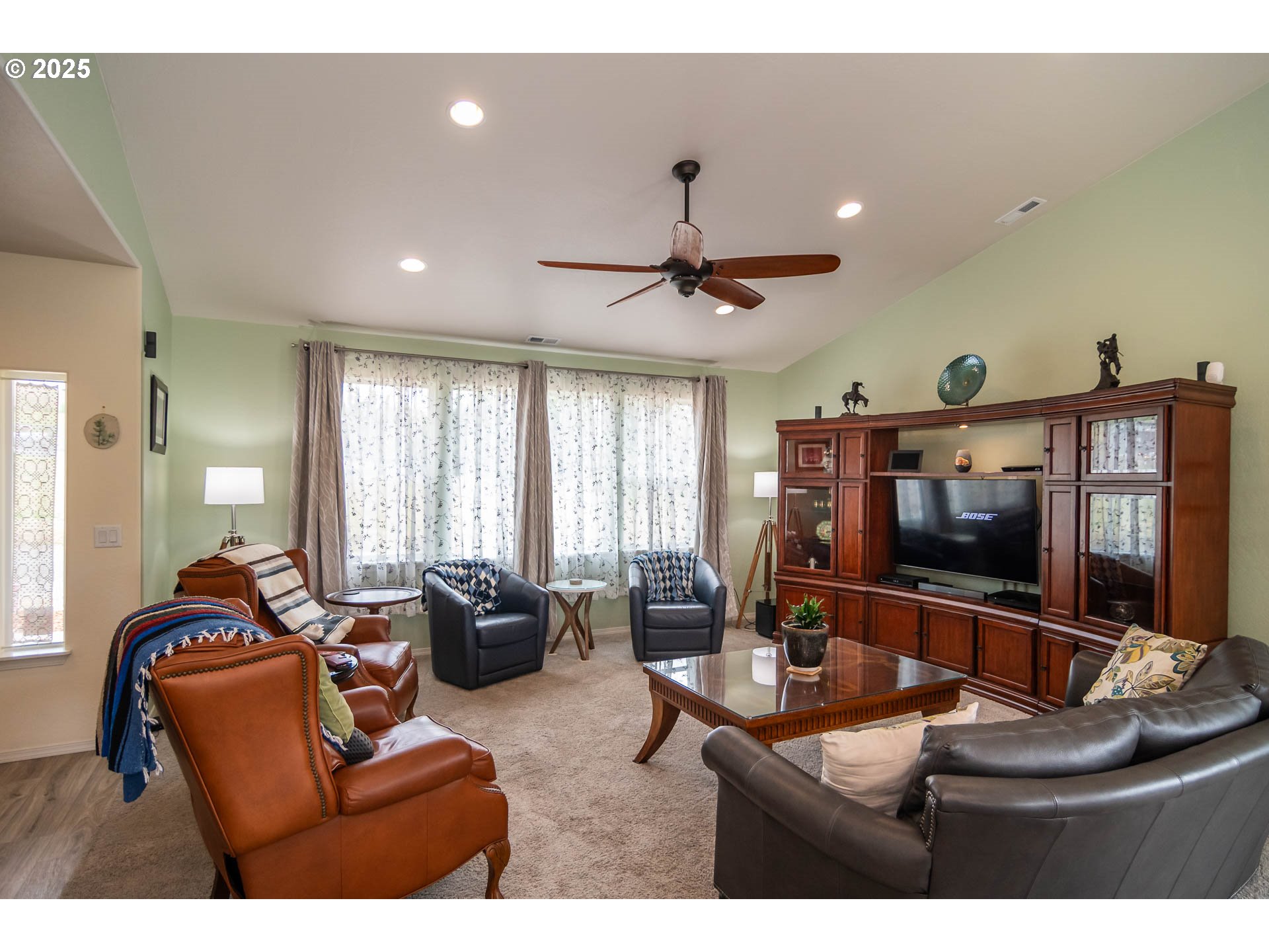 120 SUNDANCE CT