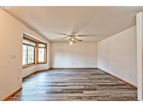 A home in Washougal