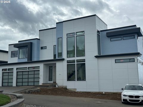 Photo of 1742 NW Goodwin St, Camas, WA 98607 (MLS # 24697890)