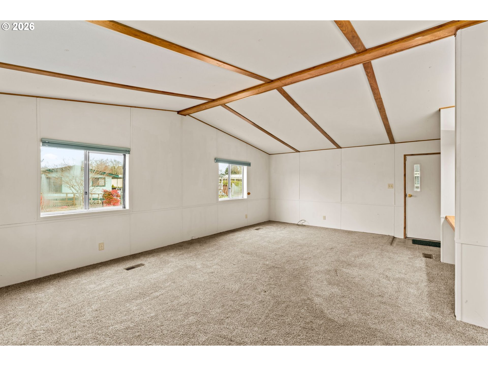 1400 CANDLELIGHT DR 208