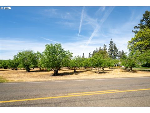 E Beacon Eugene OR 97404