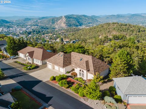 A home in Roseburg