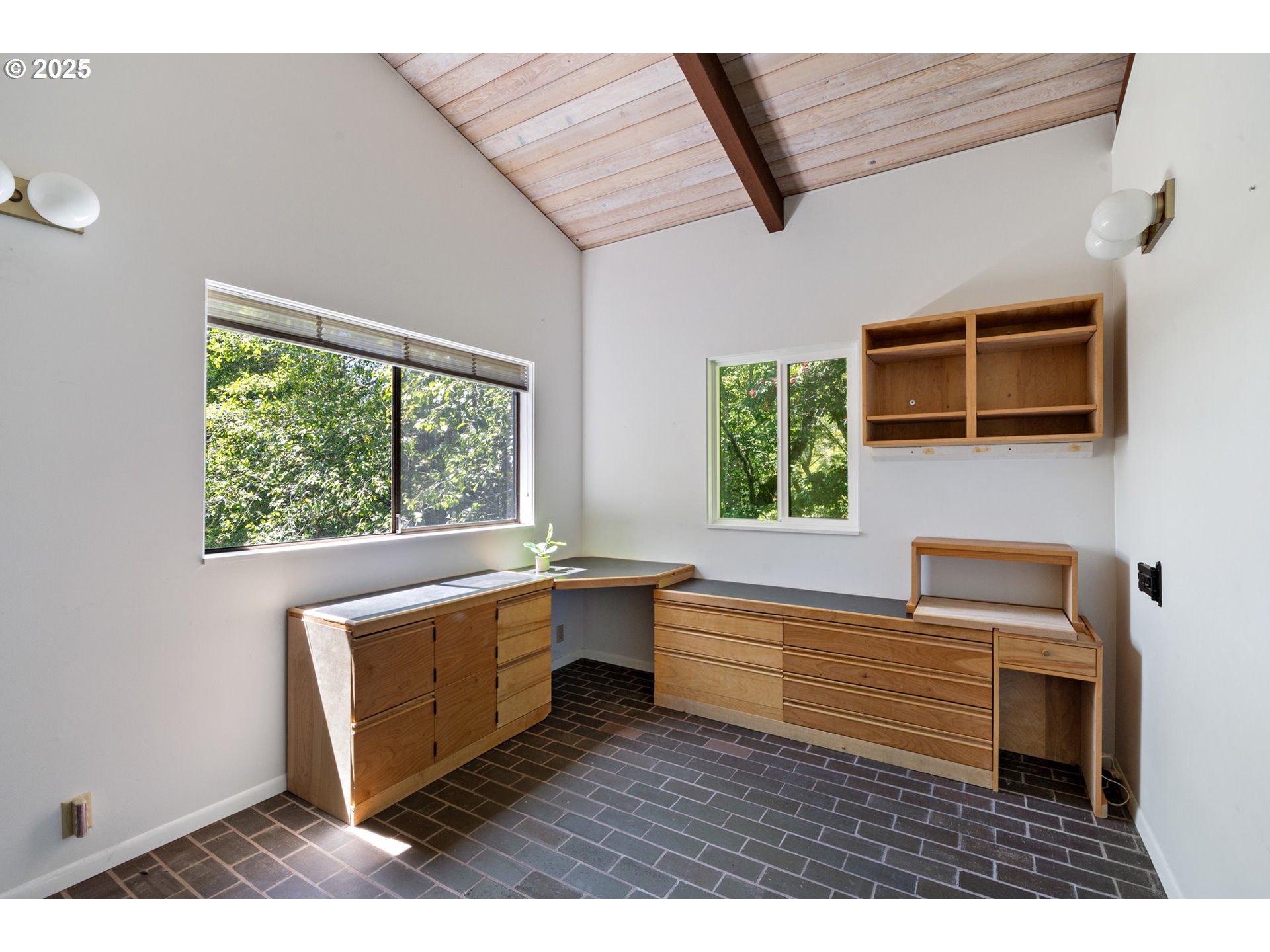 Otis, Oregon 97368, United States, 4 Bedrooms Bedrooms, ,2 BathroomsBathrooms,Residential,Active,178555