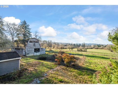 A home in Gresham