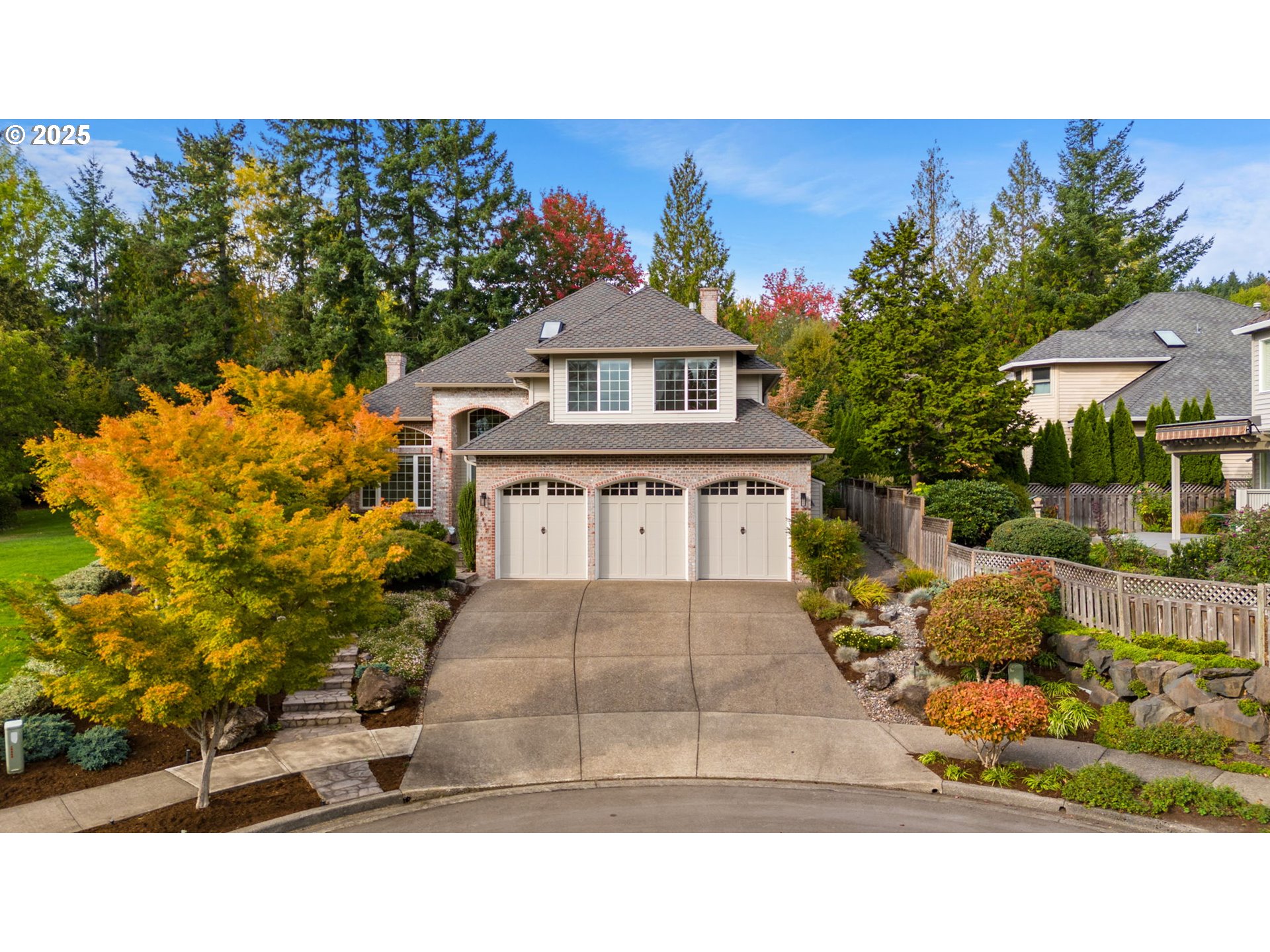 5437 ROSALIA WAY