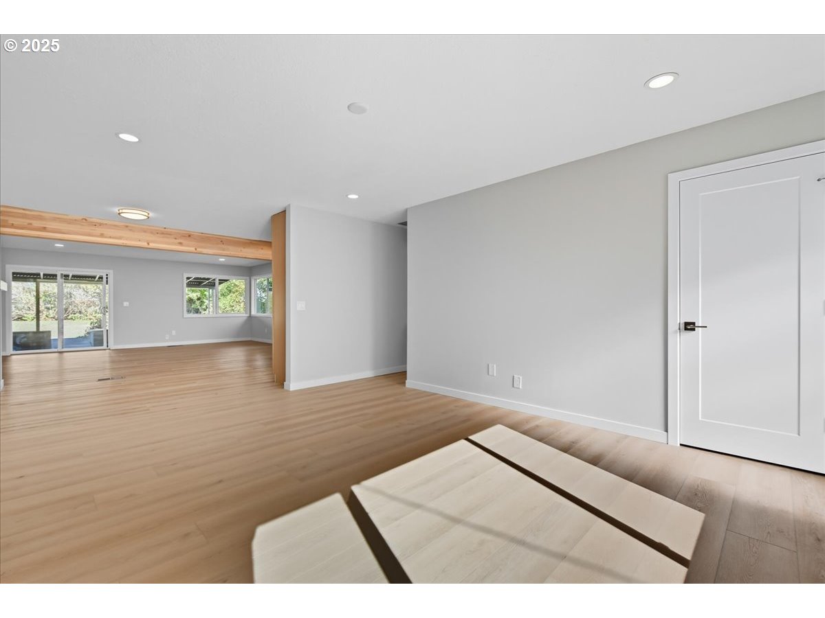 187 ELMAR DR