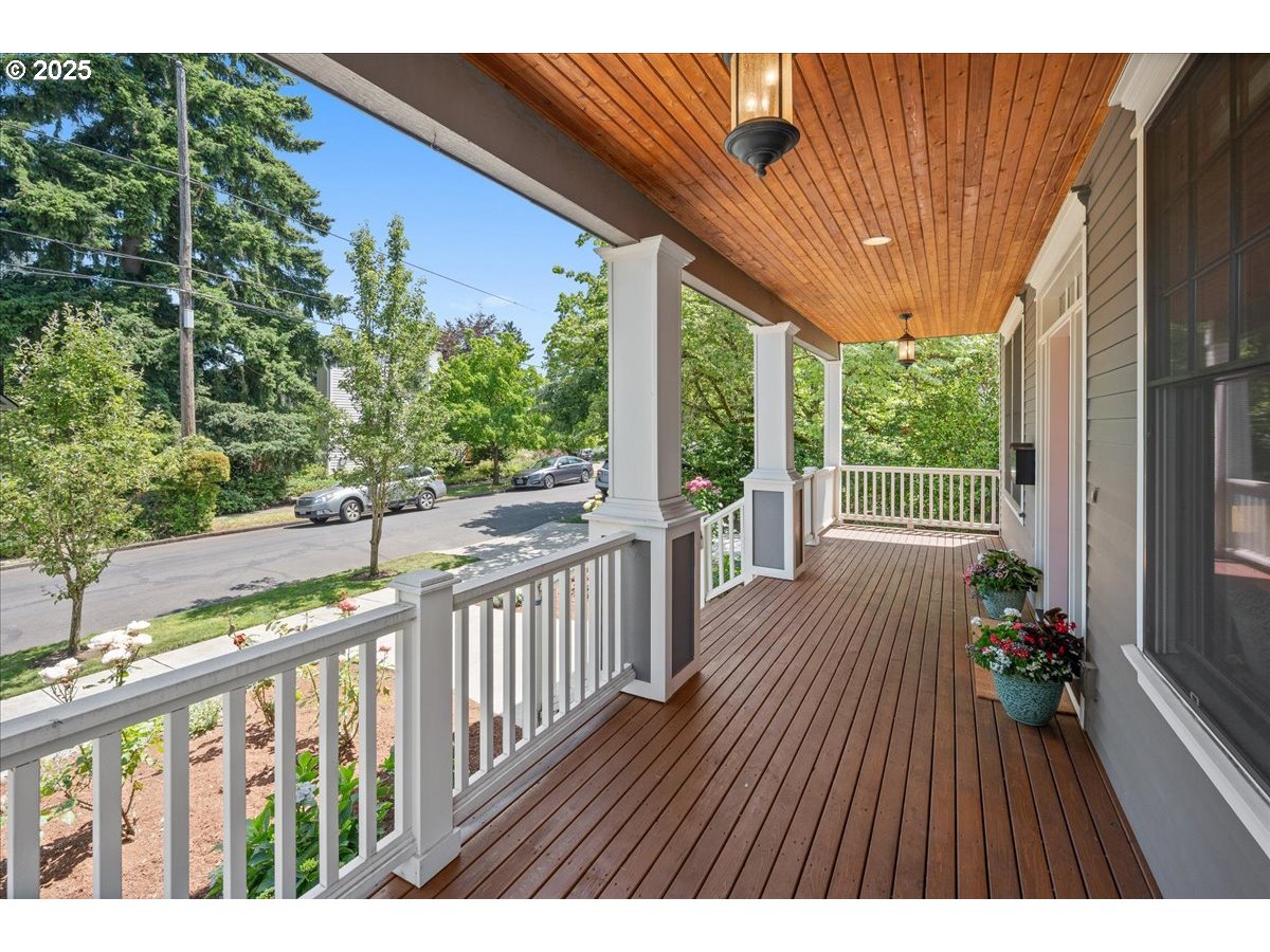 4015 NE 38TH AVE