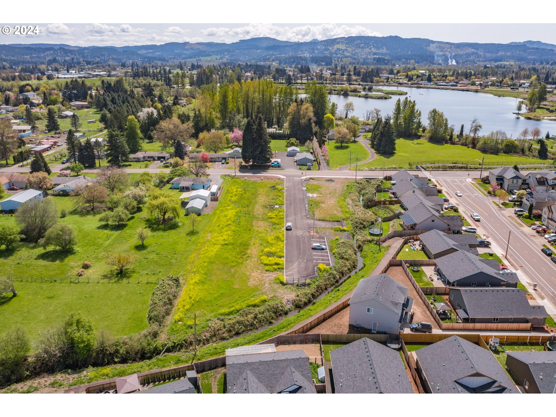 Lebanon, Oregon 97355, United States, ,Land,Active,77616