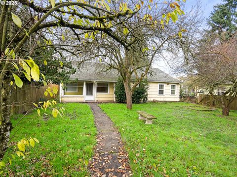 6525 N MONTANA AVE Portland OR 97217