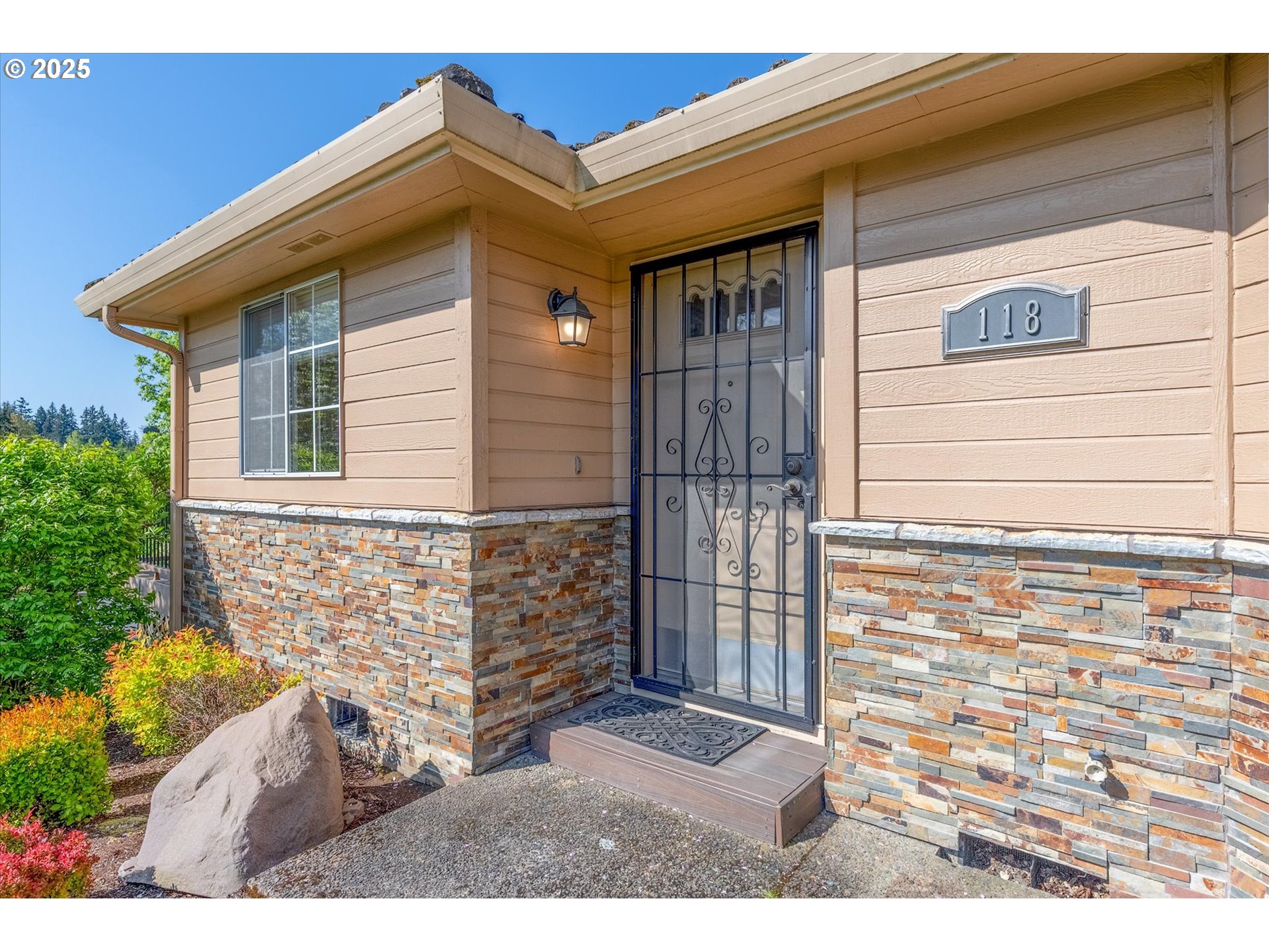 118 NW 95TH CIR
