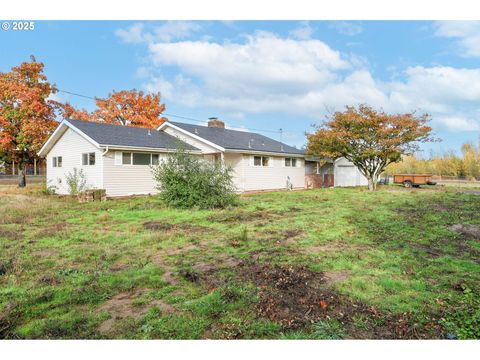 8975 S PACIFIC HWY Monmouth OR 97361