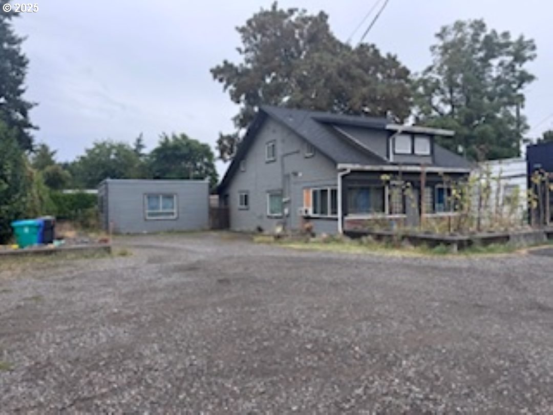 6912 6926 SE 52ND AVE