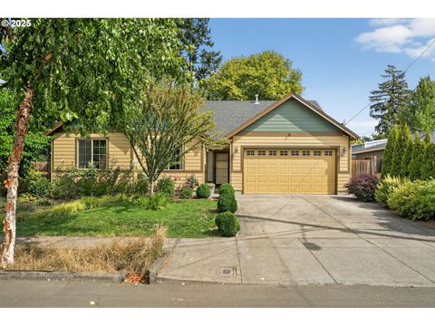 9015 SE REGENTS DR Milwaukie OR 97222