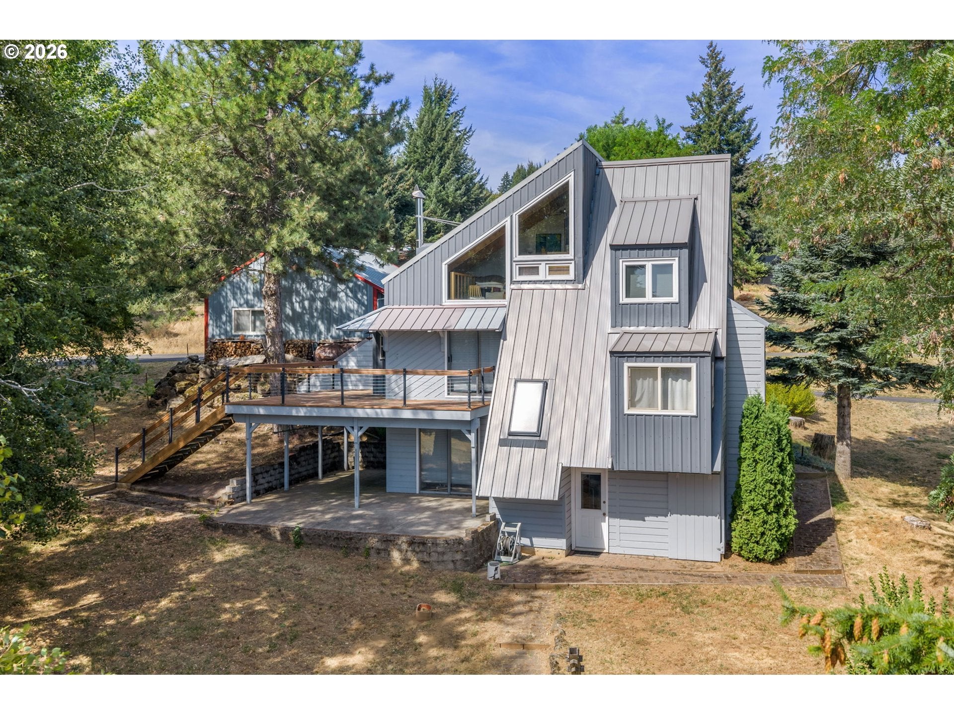 312 HALE DR
